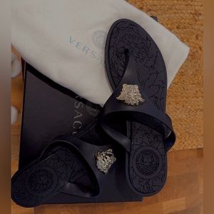 VERSACE Medusa Sandals (Black)